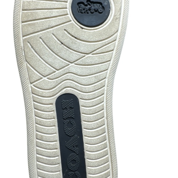 Coach gently used clip high top in black size 11D - Picture 8 of 8